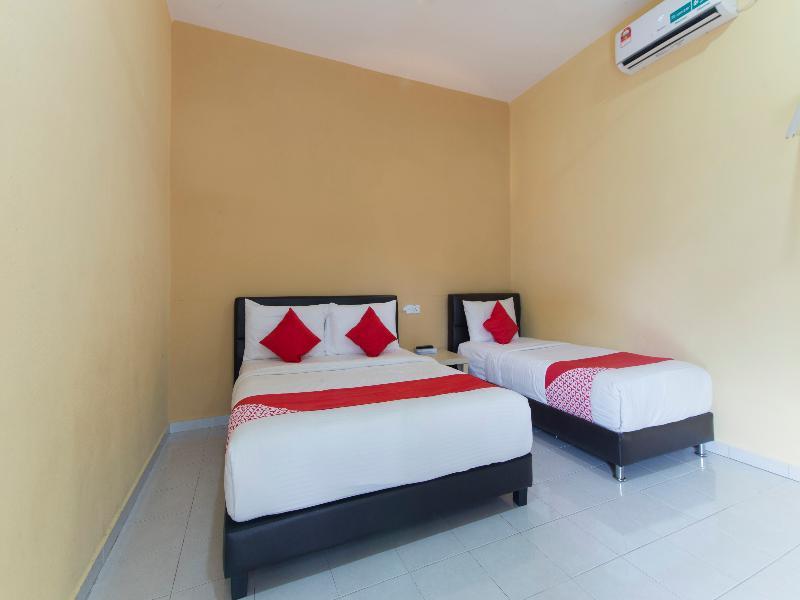 Alpha Motel Pantai Cenang Kültér fotó