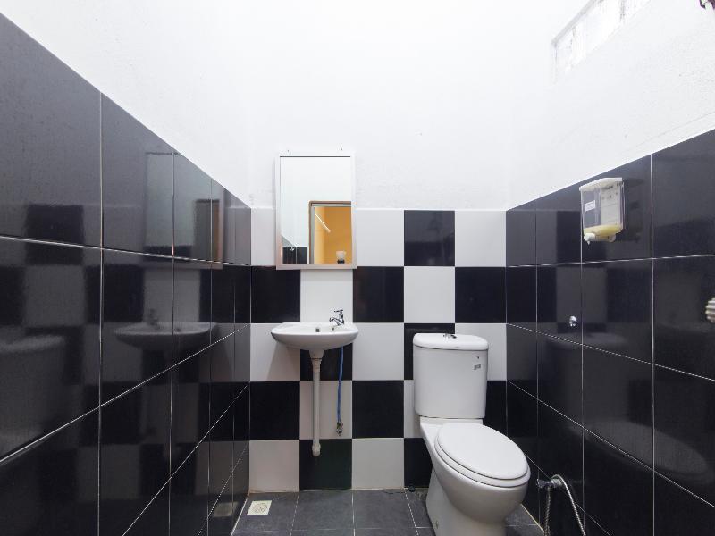 Alpha Motel Pantai Cenang Kültér fotó